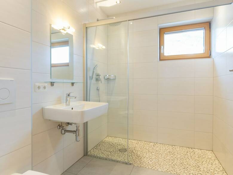 Large Luxury Chalet, Ski Slopes And Center Accessible On Foot