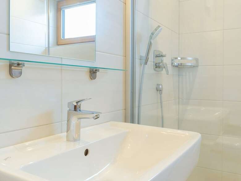 Large Luxury Chalet, Ski Slopes And Center Accessible On Foot