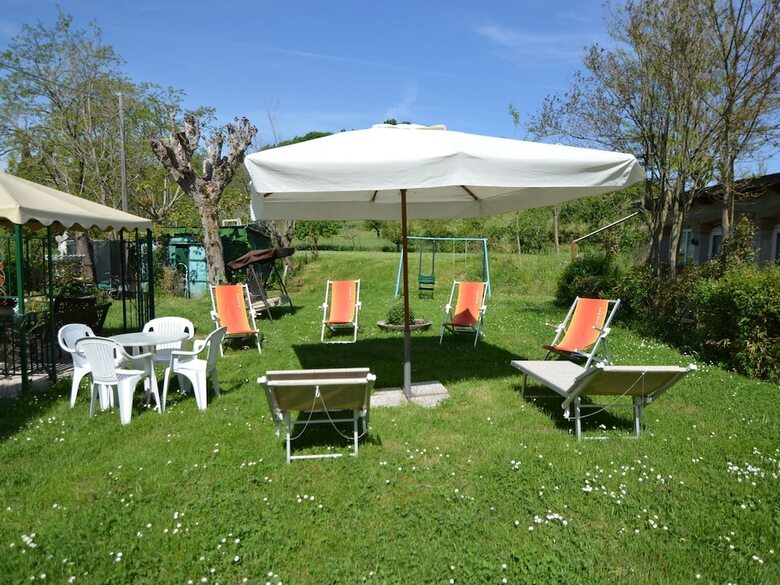 Villa From 1831 In Natural Environment, Strategic Location For Trips