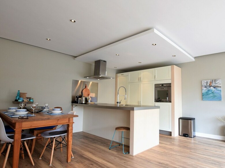 Quaint Apartment In Noordwijk Near Beach