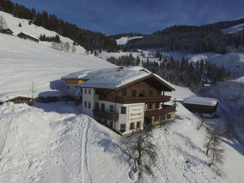 Modern Apartment Near Ski Area In Maria Alm