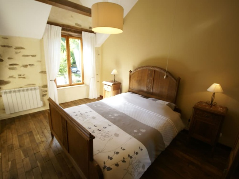 Spacious Holiday Home In Sussac With Pool