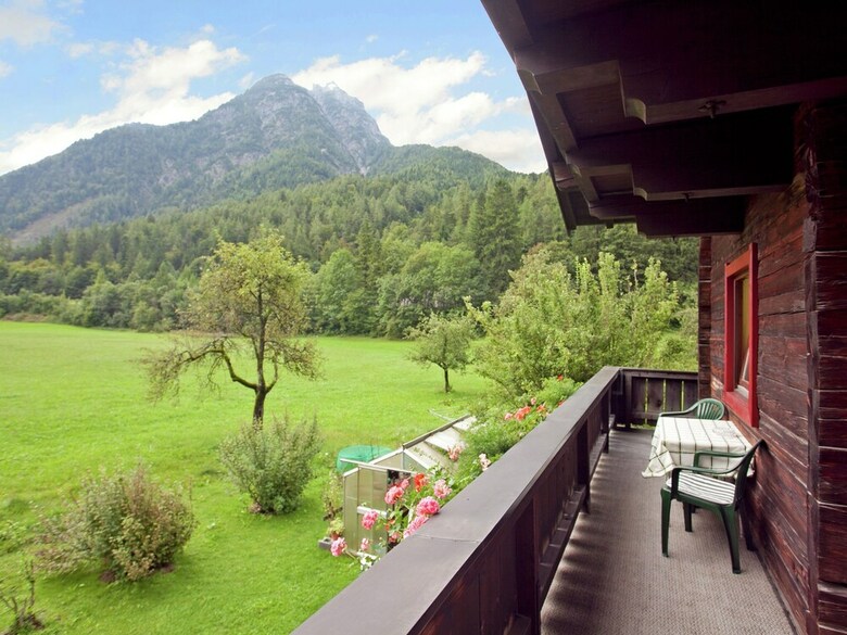 Modern Apartment In Sankt Martin Bei Lofer With Garden