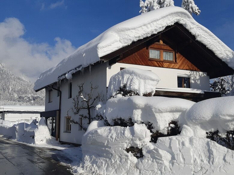 Peaceful Chalet In St Johann With Private Terrace