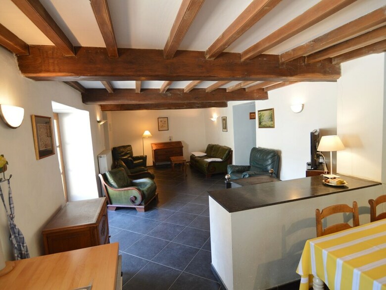 Lovely Cottage In Alle With Garden