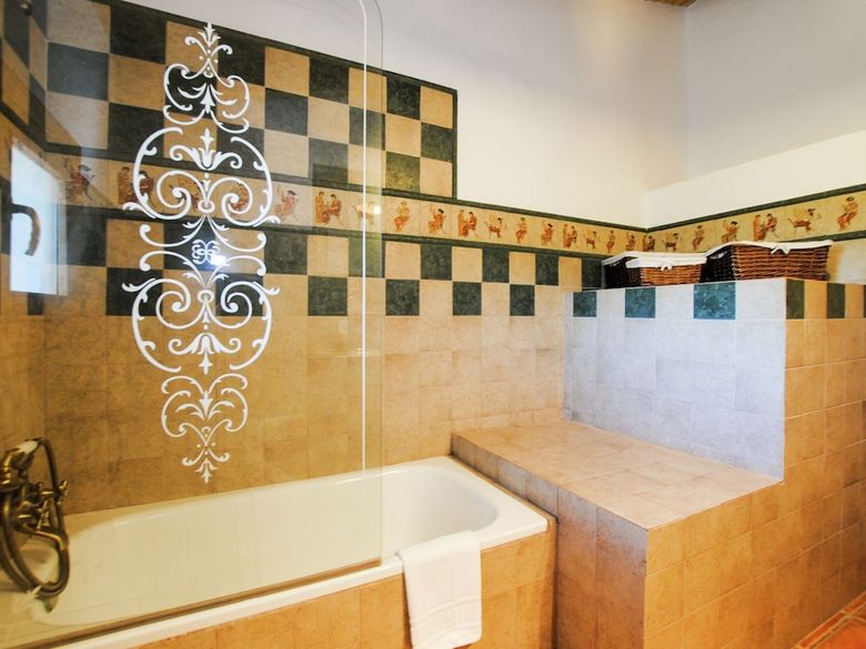 Villa Authentic Rustic Finca With Private Pool Centrally Located