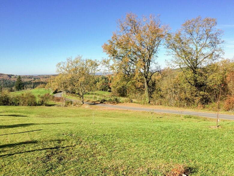 Comfortable Villa In Sioniac Limousin With Terraces