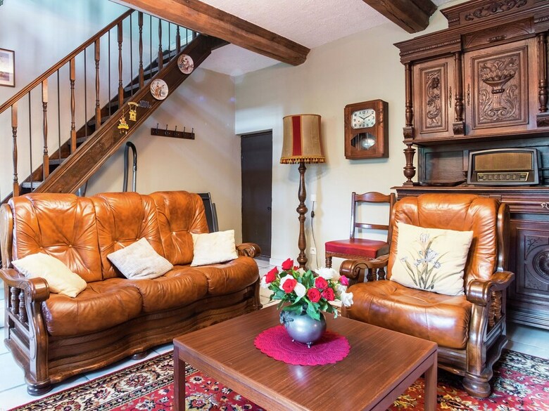 Lovely Holiday Home Amidst Meadows In Sourdeval-les-bois