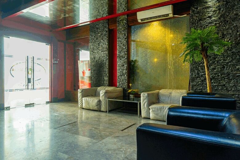 Hotel Reddoorz Plus Near Exit Toll Cikarang Barat 4