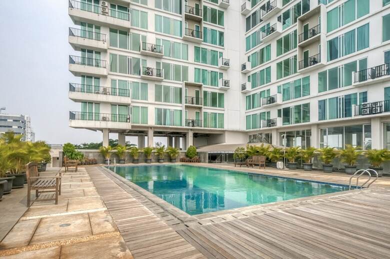 Hotel Reddoorz Apartment @ Treepark Bsd