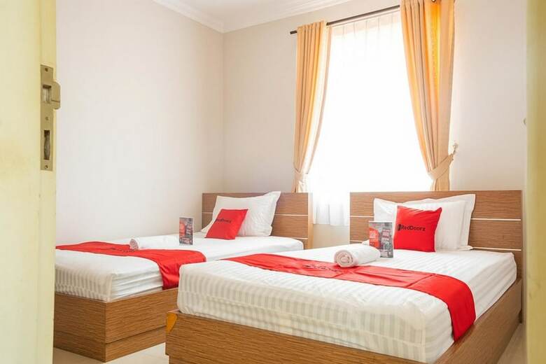 Hotel Reddoorz Near Siloam Karawaci 3