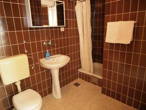 Apartments Adria
