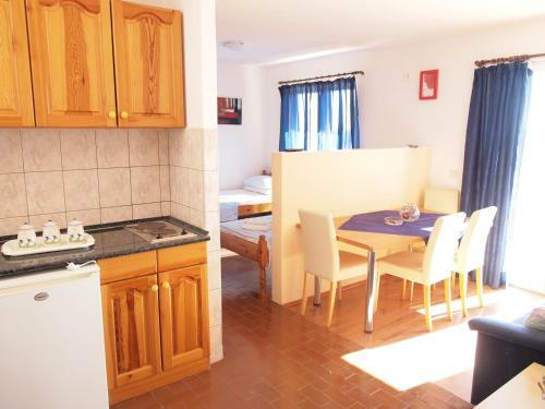 Apartments Adria
