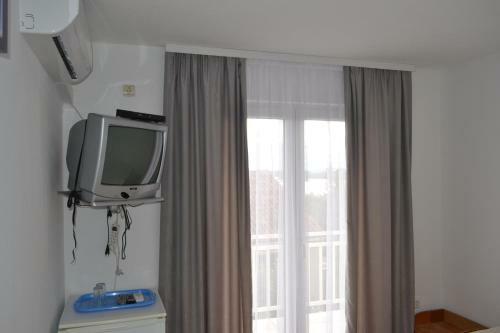 Apartments Adria