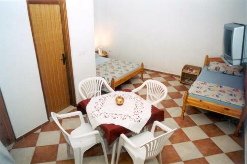 Apartments Adria