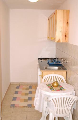 Apartments Adria