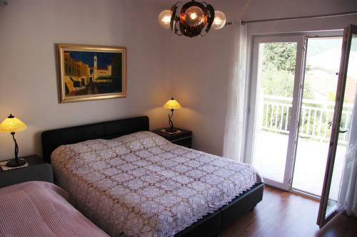 Apartments Iva