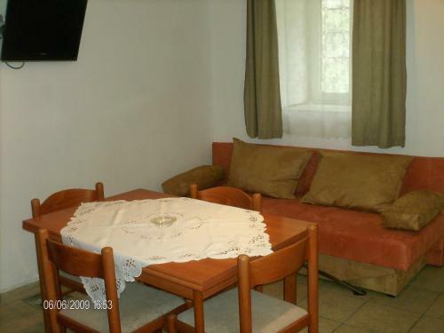 Apartments Kleo