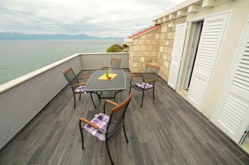 Apartments Dubas