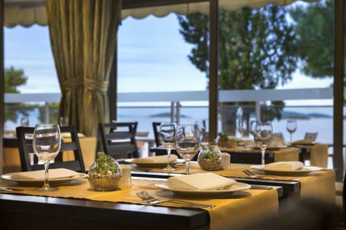 All Inclusive - Grand Hotel Orebic