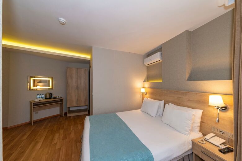 Sunlight Hotel