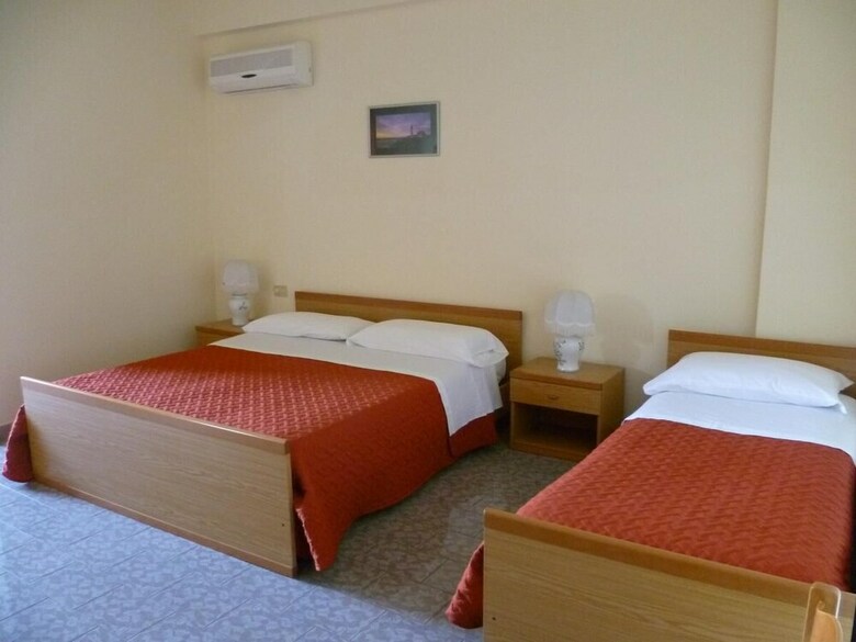 Hotel Ariston Ustica