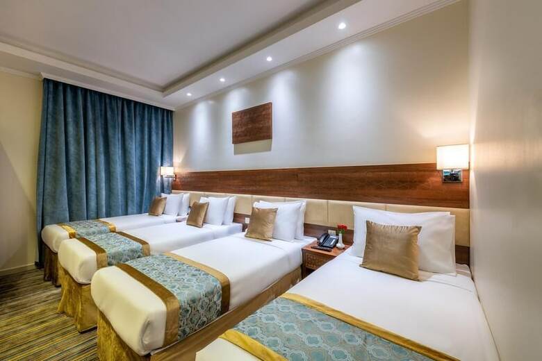 Snood Remaz Hotel