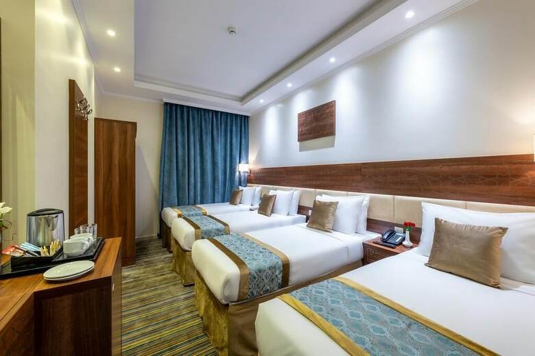 Snood Remaz Hotel