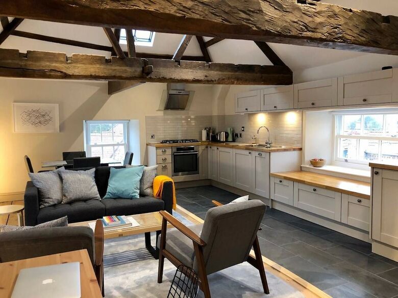 Apartamento Stylish Wells Penthouse With Cathedral Views