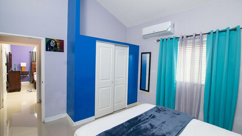 The Golf Oasis II