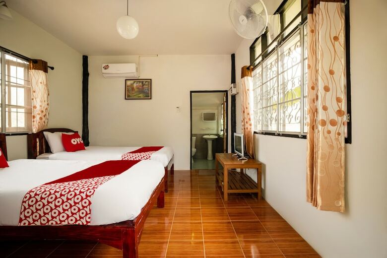 Hotel Oyo 766 Zompo Baan Din Resort