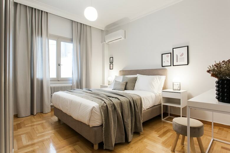 Upstreet Deluxe & Stylish 2 Bd Apartment