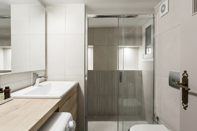 Upstreet Deluxe & Stylish 2 Bd Apartment