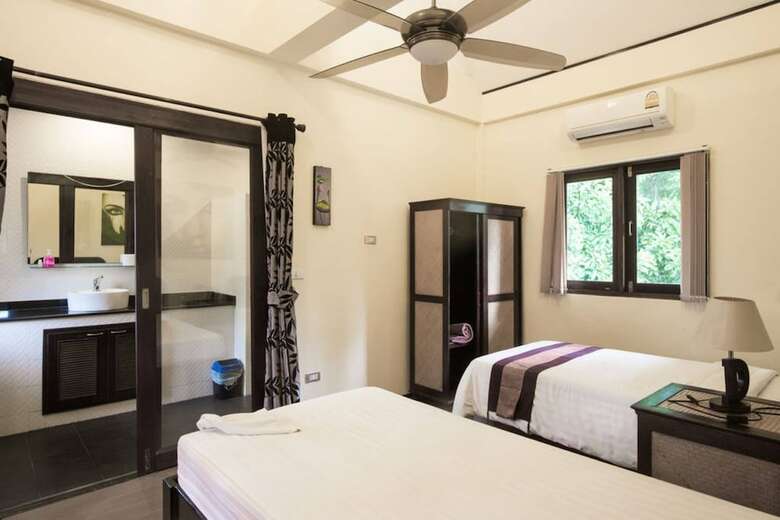 11 Bedroom Sea Front Triple Villas Koh Phangan