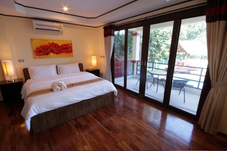 11 Bedroom Sea Front Triple Villas Koh Phangan