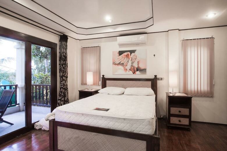 11 Bedroom Sea Front Triple Villas Koh Phangan