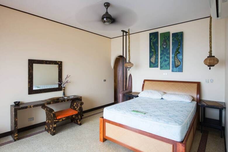 11 Bedroom Sea Front Triple Villas Koh Phangan