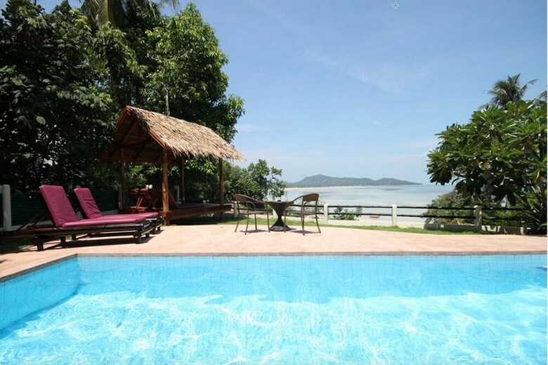 11 Bedroom Sea Front Triple Villas Koh Phangan