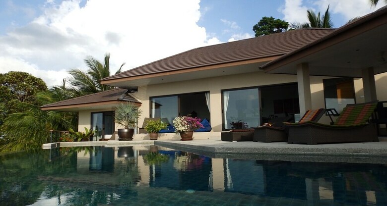 17 Bedroom Sea Front Triple Villas Angthong Hills