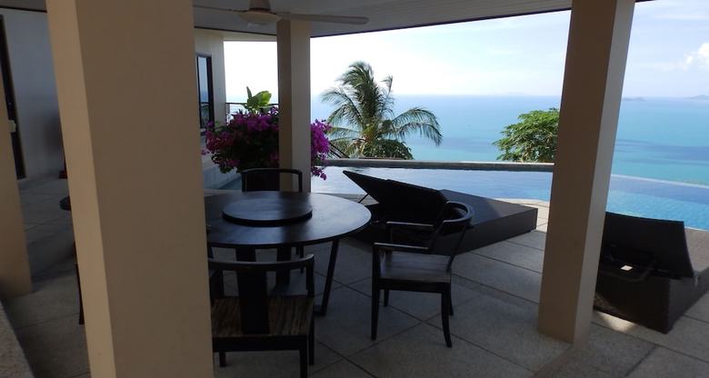 17 Bedroom Sea Front Triple Villas Angthong Hills
