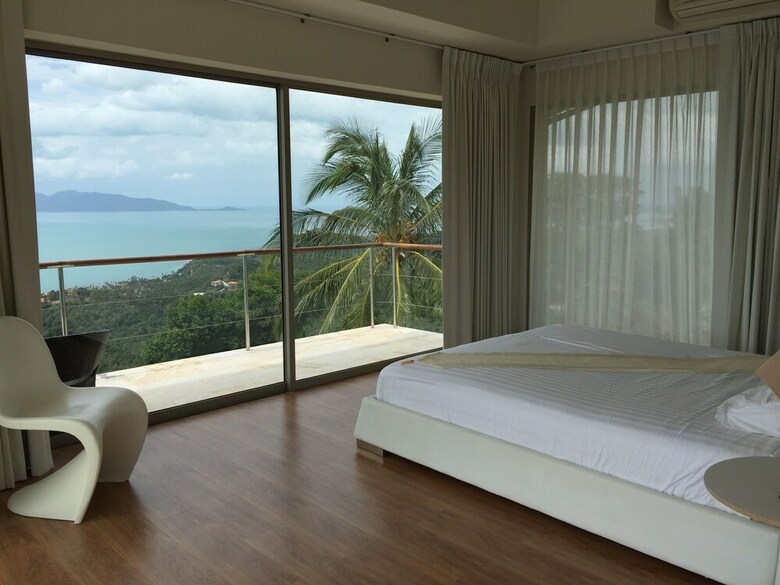 17 Bedroom Sea Front Triple Villas Angthong Hills