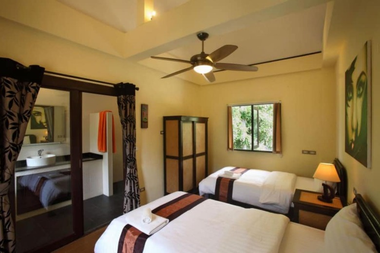 8 Bedroom Sea Front Twin Villa Koh Phangan
