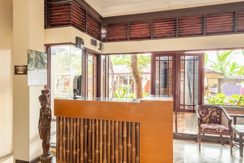 Hotel Oyo 951 Cempaka Ratu Beach Resort