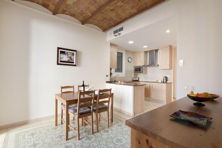 Ab Sagrada Fam�lia Bofill Apartment
