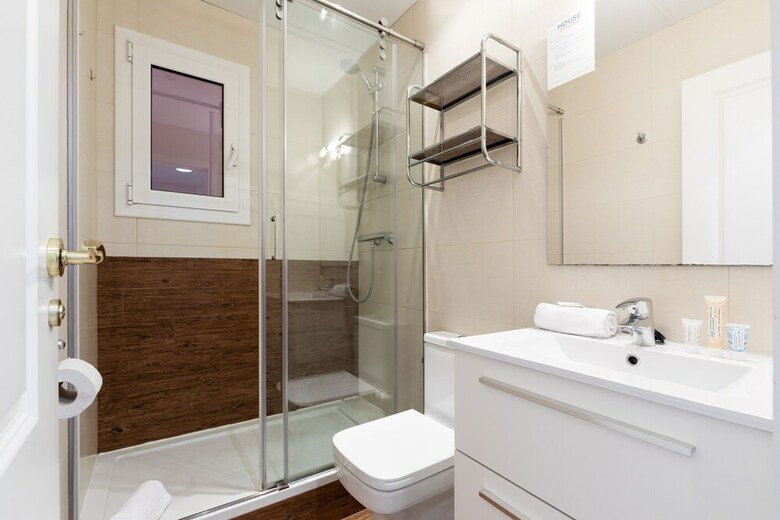 Ab Sagrada Fam�lia Bofill Apartment