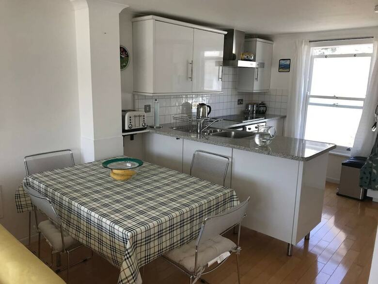 Porthgwel; A Cottage With Truly Breathtaking Views