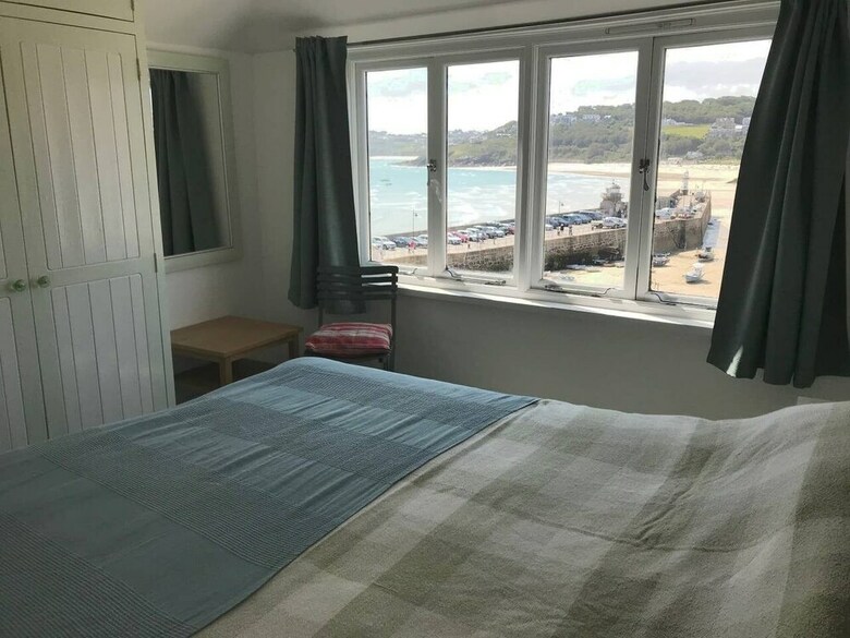 Porthgwel; A Cottage With Truly Breathtaking Views