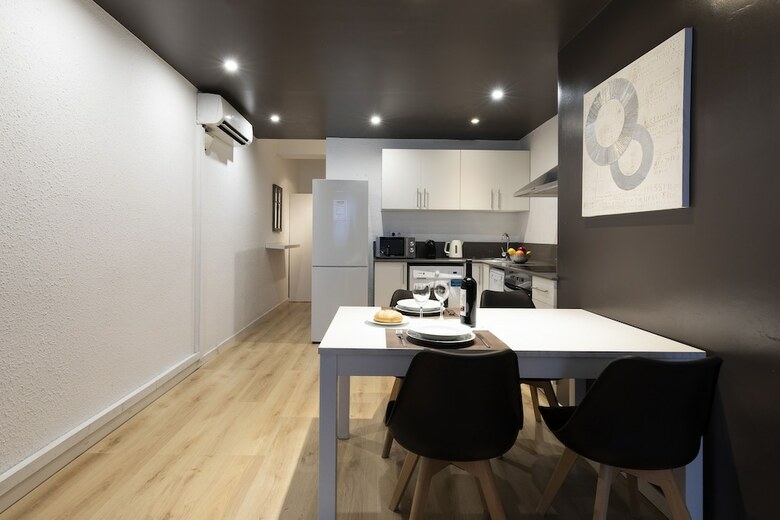 Ab Eixample Rossell� Apartment