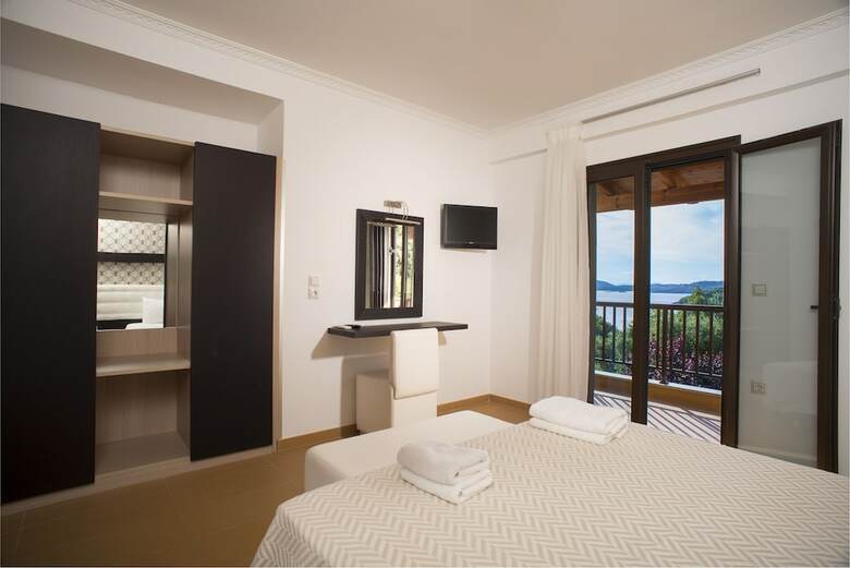 Hotel 3 Aktes Resort