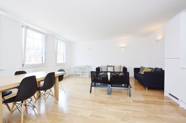 Elegant Oxford Street Apartments